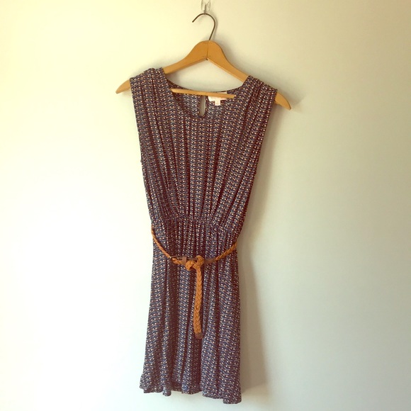 Dress - Picture 1 of 2